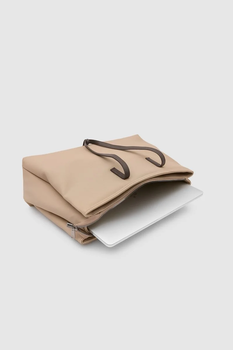 Technical Laptop Bag for 15-inch devices in creamy brown