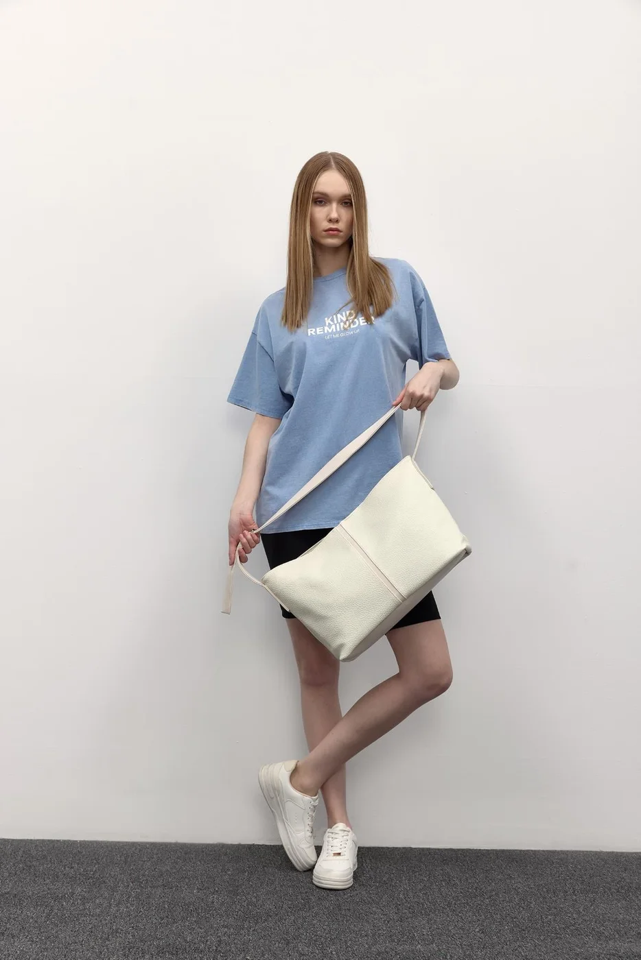 Faux Leather Shoulder Bag in white