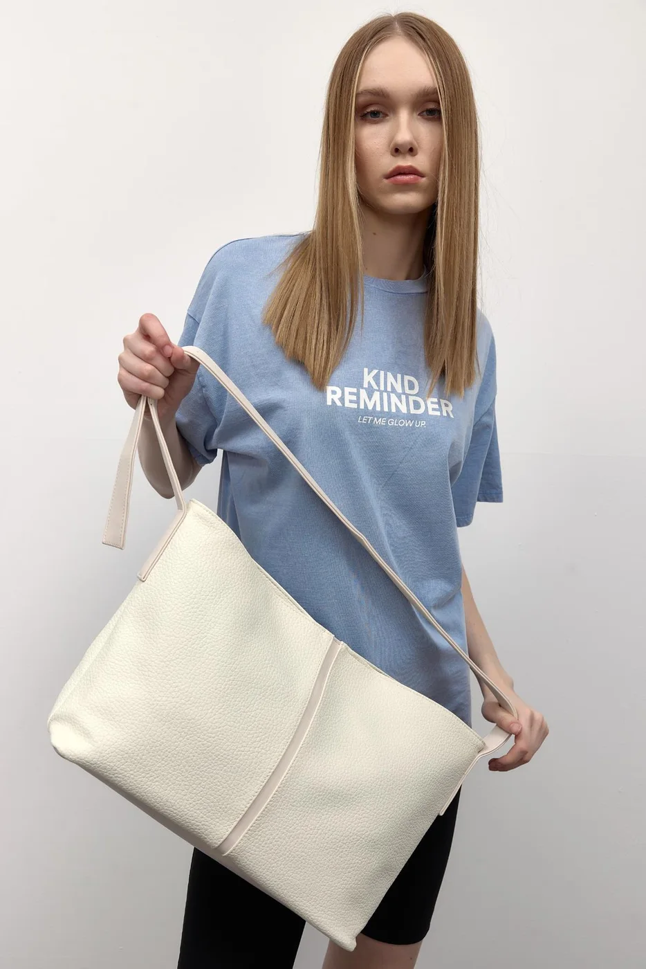 Faux Leather Shoulder Bag in white
