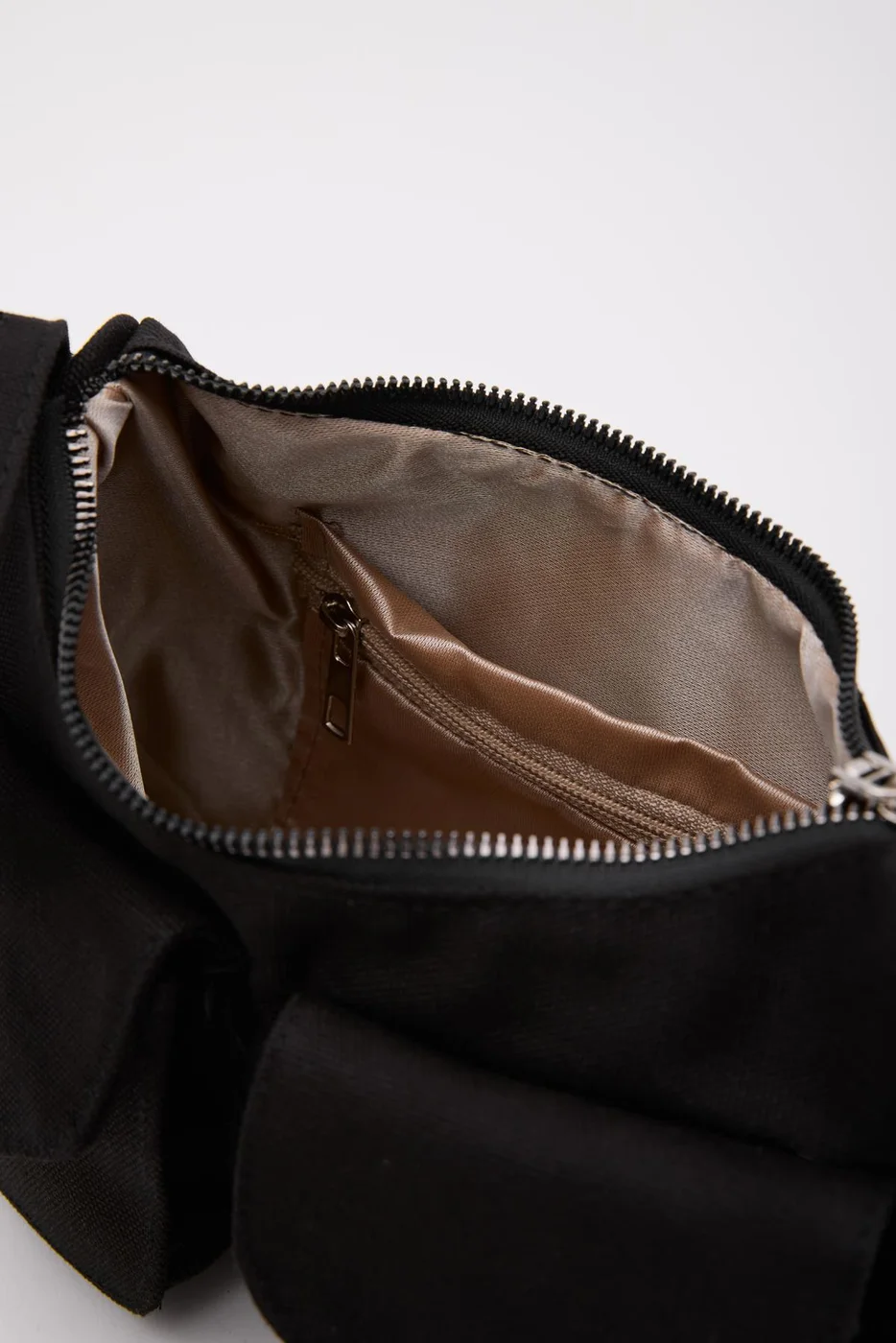 canvas baguette bag in black