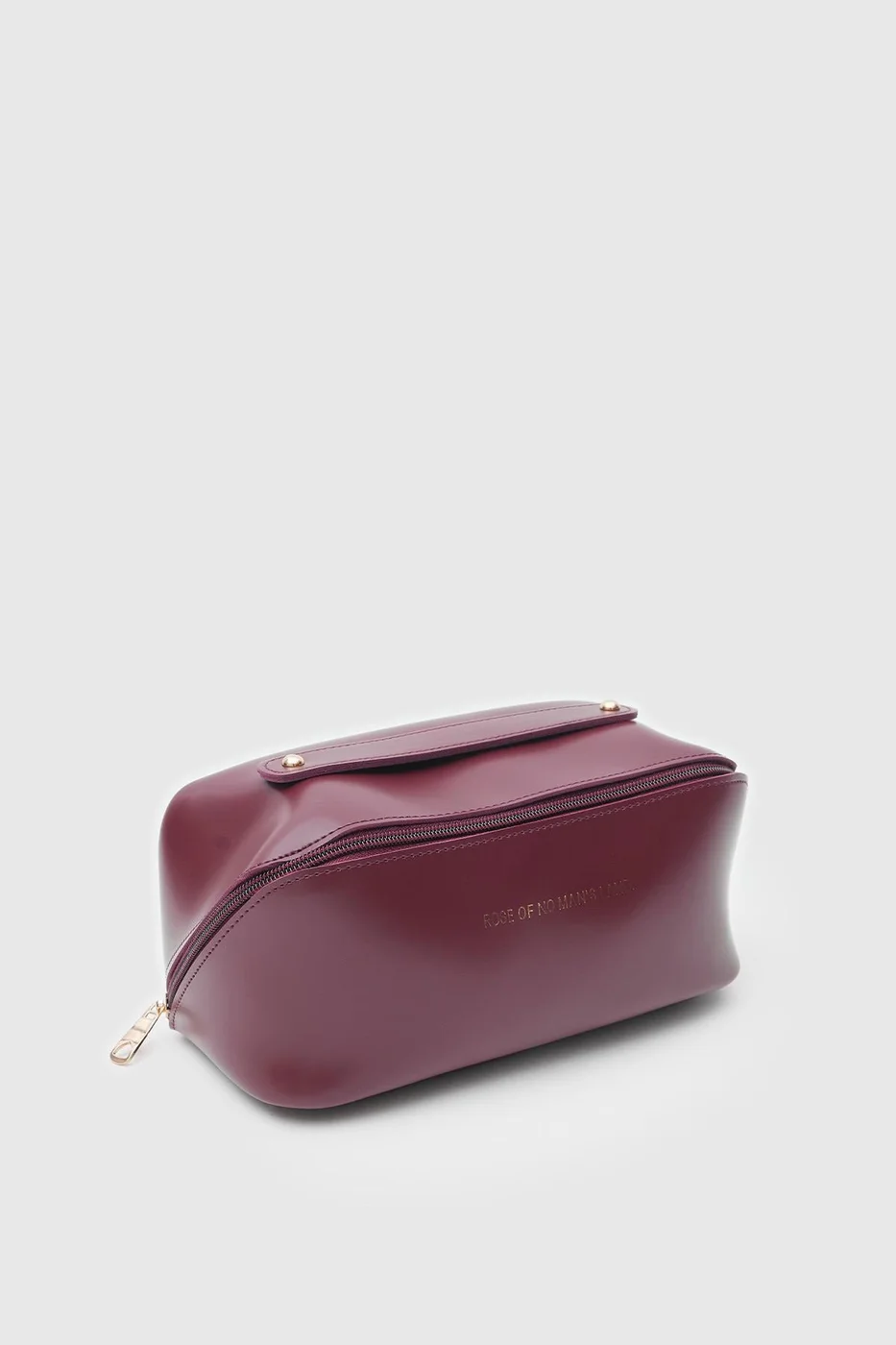 Faux leather cosmetic bag in burgundy