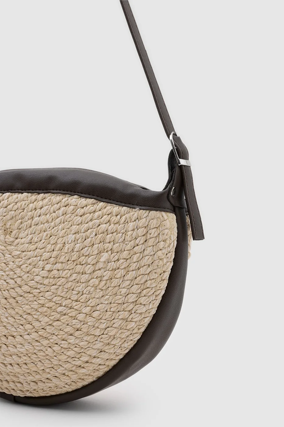 straw crossbody bag in brown
