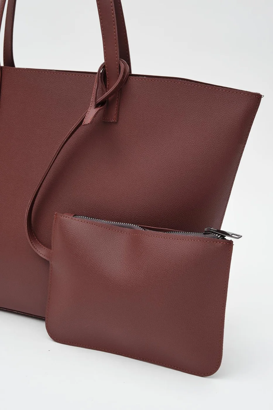 Faux leather shoulder bag for women in hazelnut