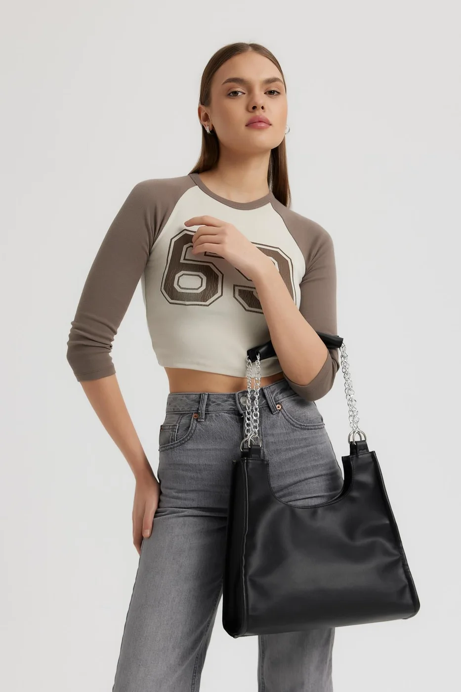Faux leather shoulder bag Faux leather shoulder bag in black