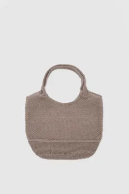woven shoulder bag in beige