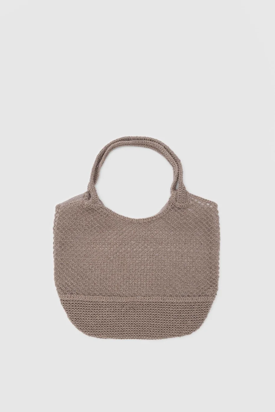 woven shoulder bag in beige