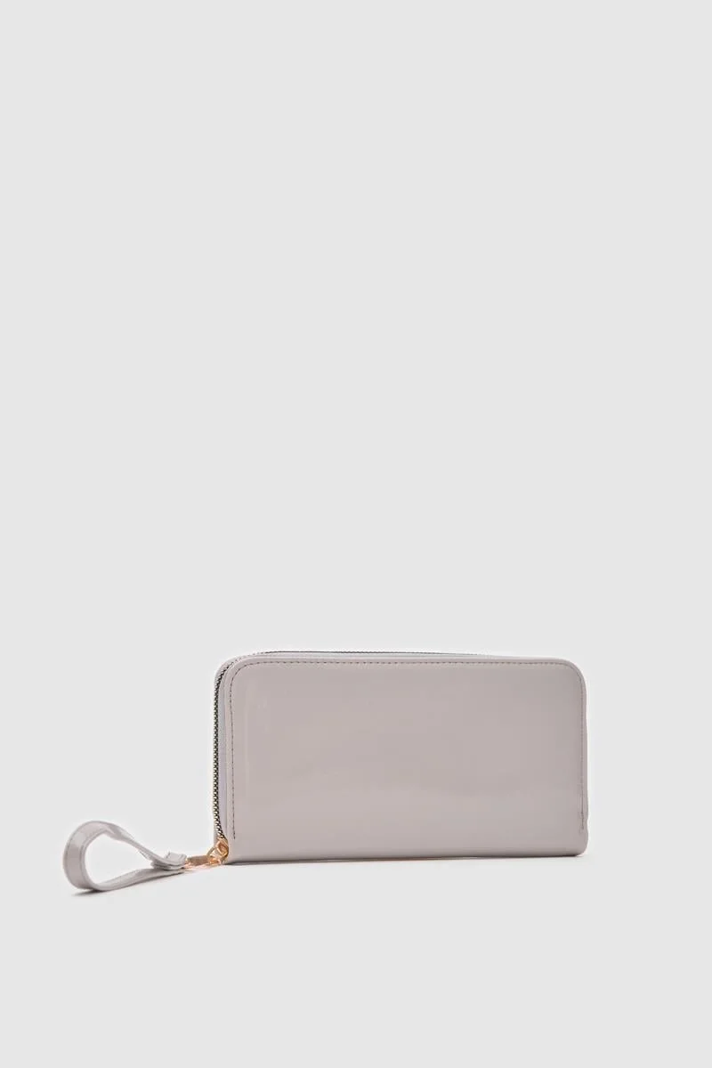 Faux leather wallet with stylish design