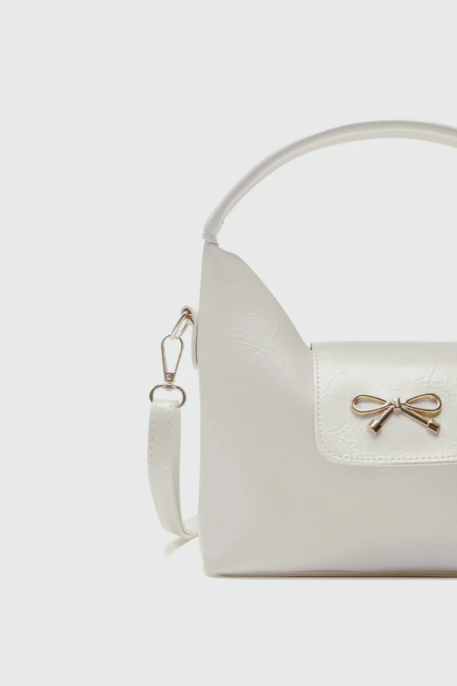 Faux leather crossbody bag in cream