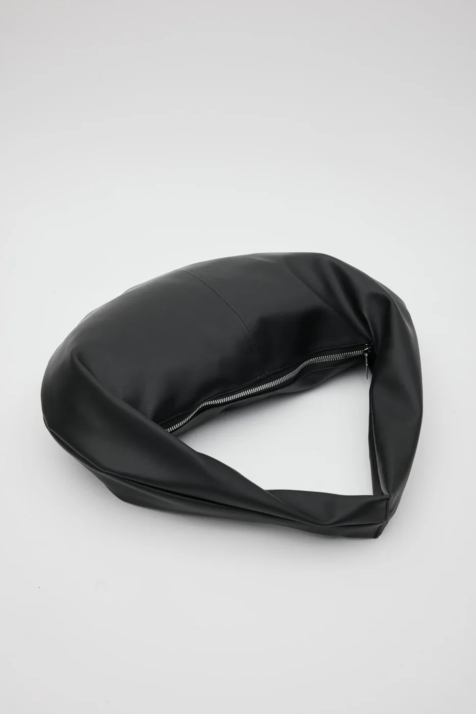faux leather shoulder bag in black