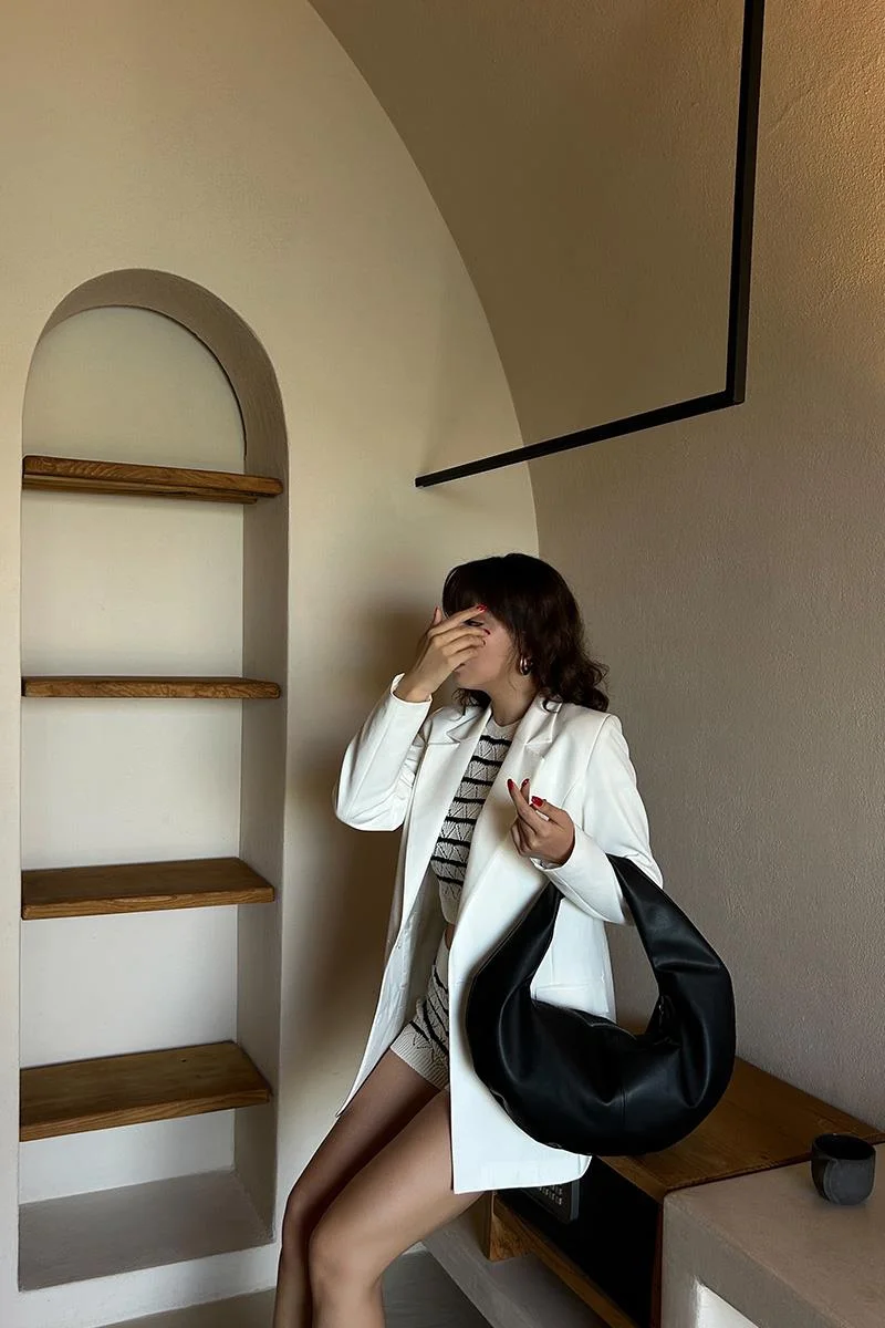 faux leather shoulder bag in black