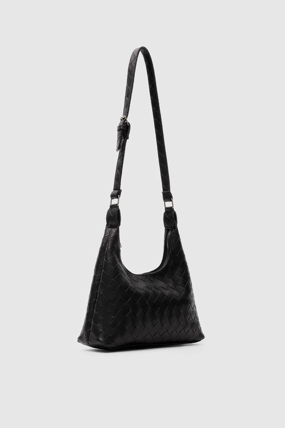 faux leather crossbody bag in black