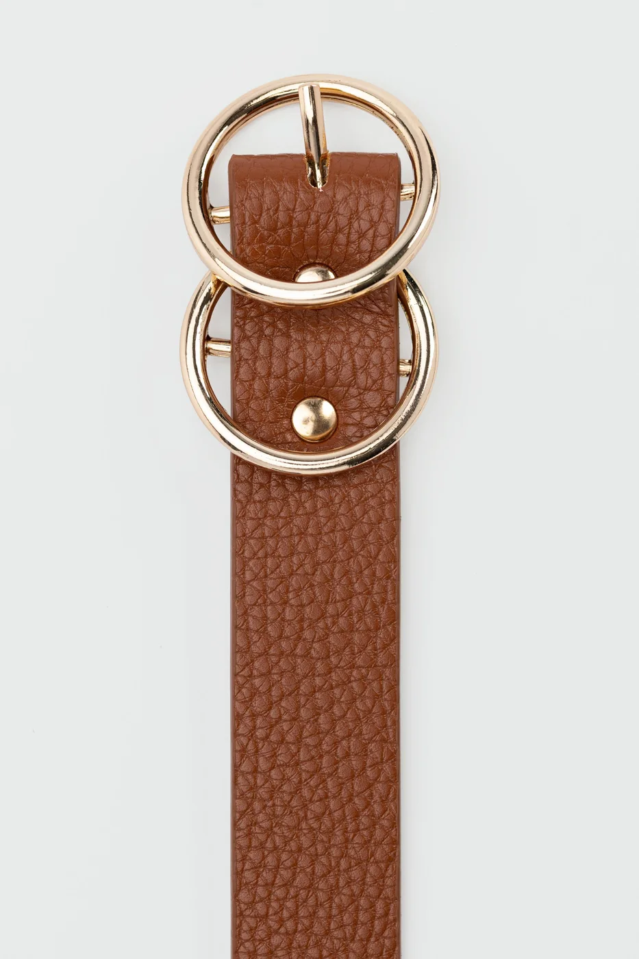 faux leather belt with double round buckle in tan