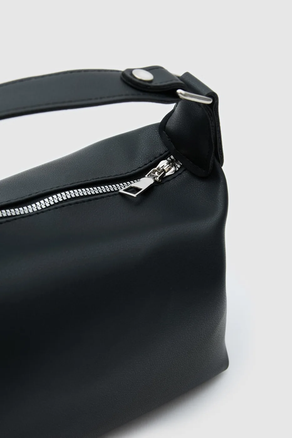 Faux leather crossbody bag in black