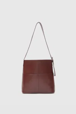 Faux leather shoulder bag in hazelnut