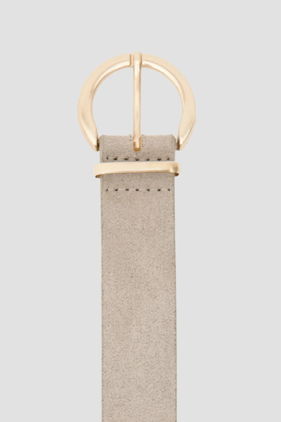 faux suede belt in taupe