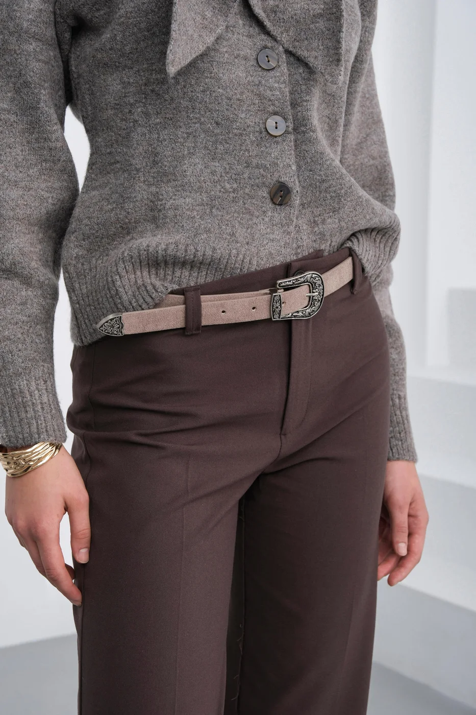 faux suede belt in taupe