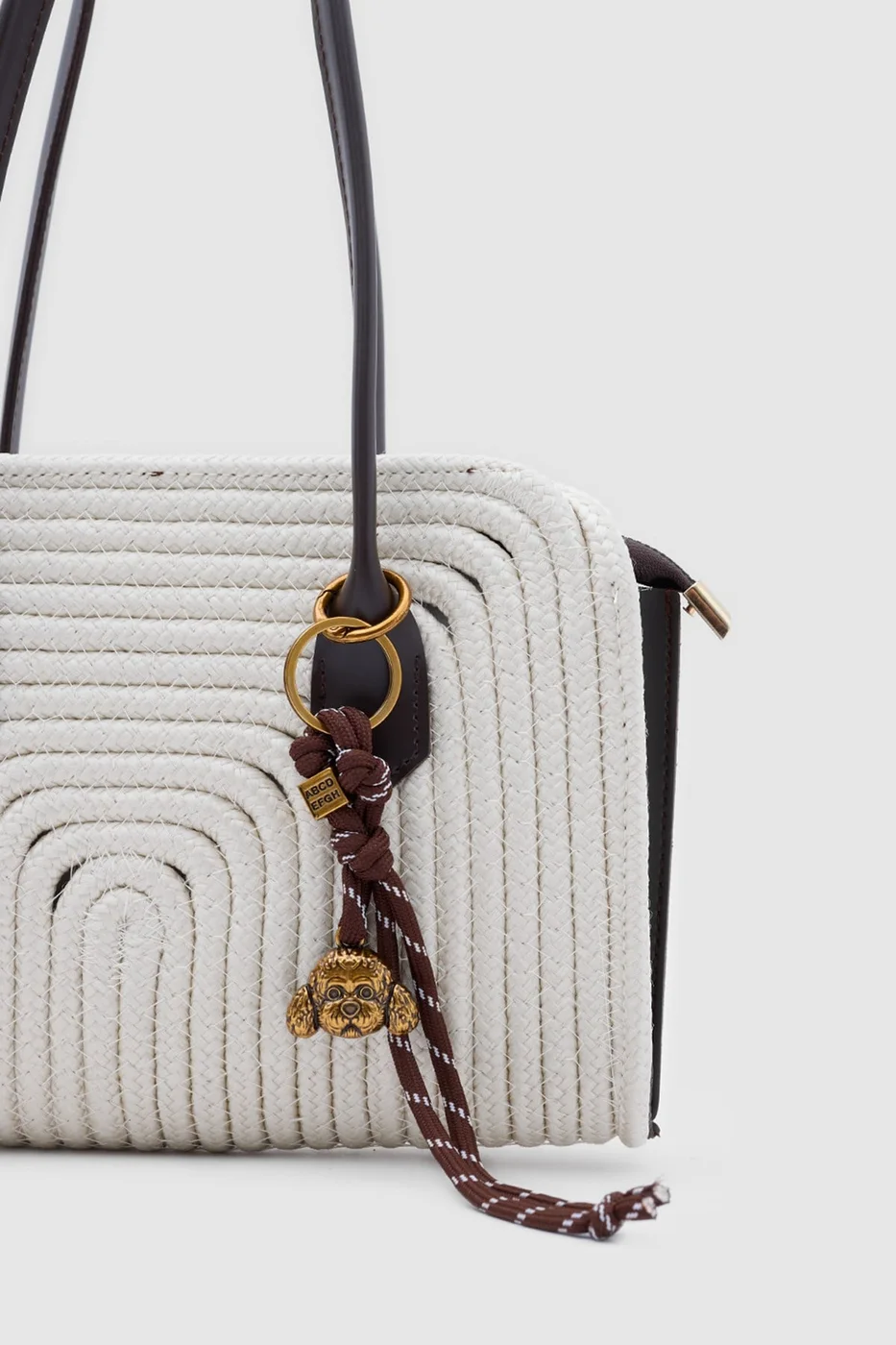 straw shoulder bag in cream