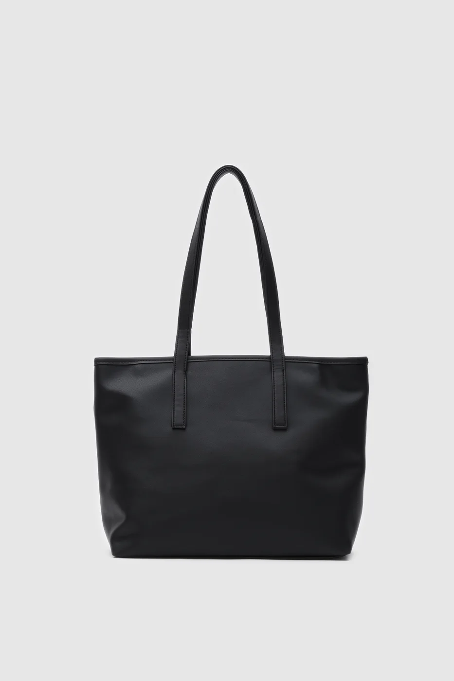 Faux leather shoulder bag for daily use in black