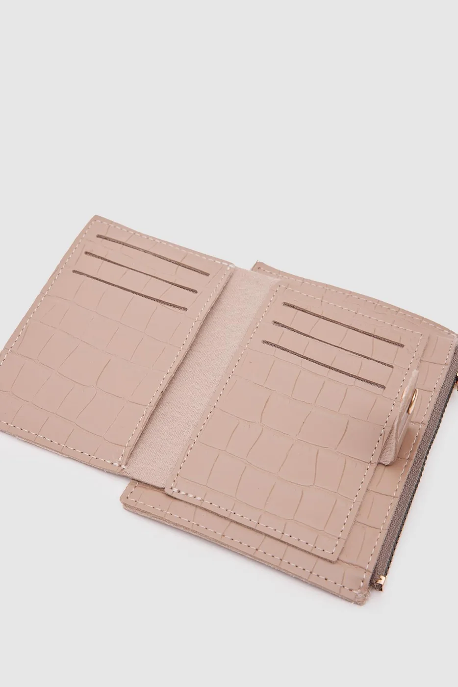 Faux leather wallet for everyday use