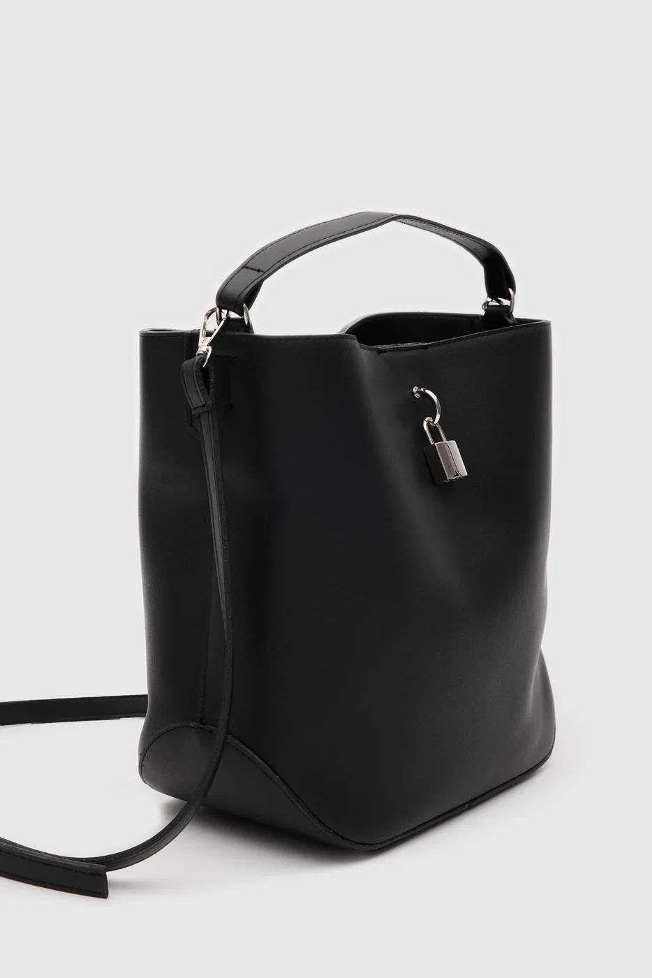 Faux leather shoulder bag in black