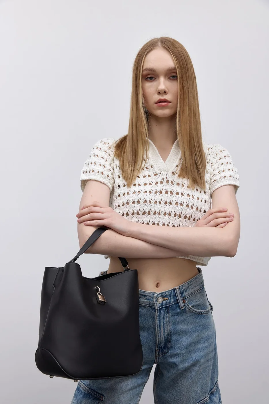 Faux leather shoulder bag in black