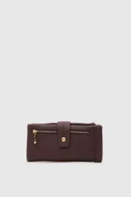 Faux leather wallet for everyday use Faux leather wallet for everyday use in dark brown