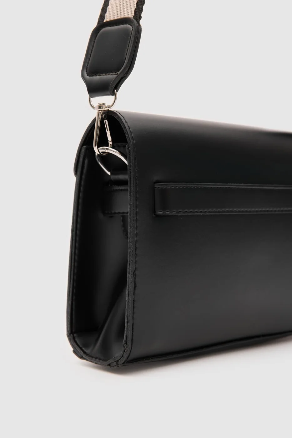 Faux leather crossbody bag for women Faux leather crossbody bag for women in black