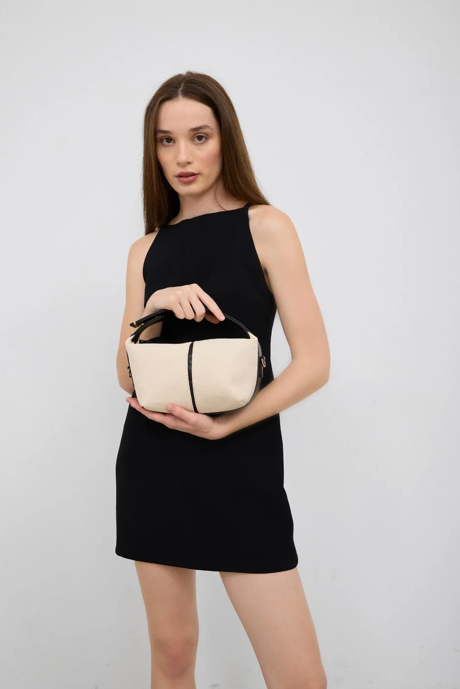 Canvas crossbody bag for daily use in black