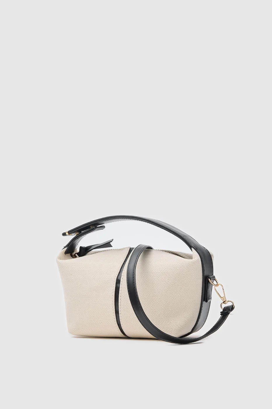 Canvas crossbody bag for daily use in black