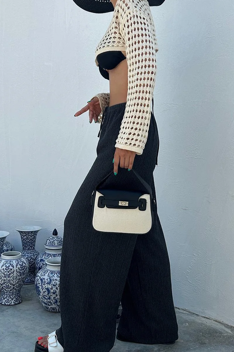 Canvas crossbody bag in black