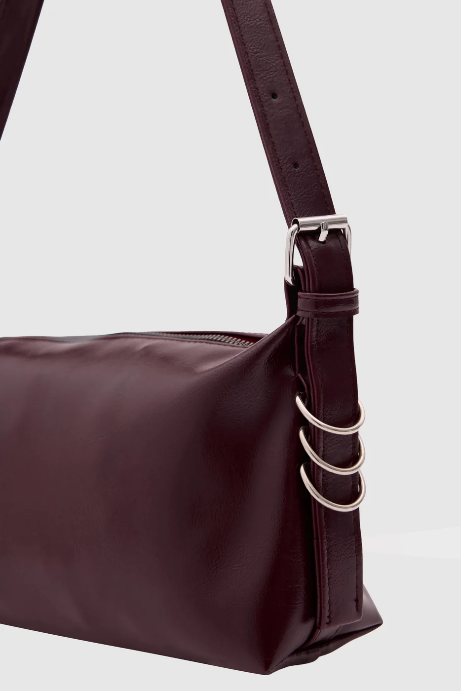faux leather baguette bag in purple