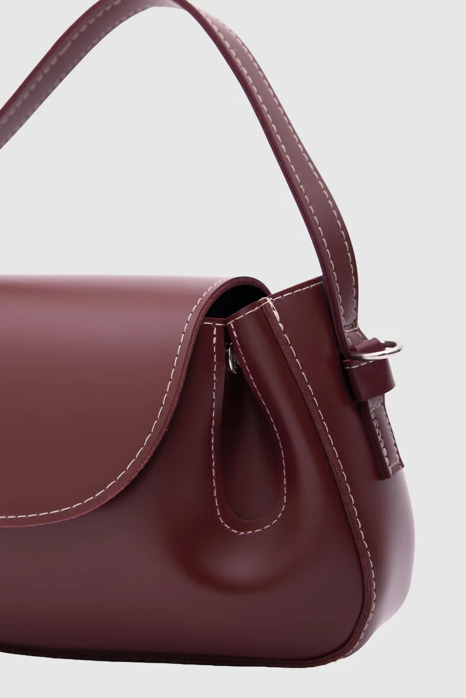 Faux leather crossbody bag in burgundy