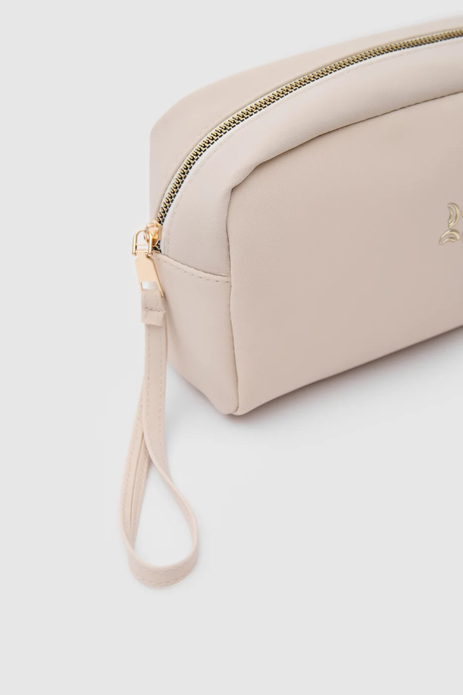 Faux leather cosmetic bag design Faux leather cosmetic bag design in beige