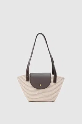 straw shoulder bag in cream