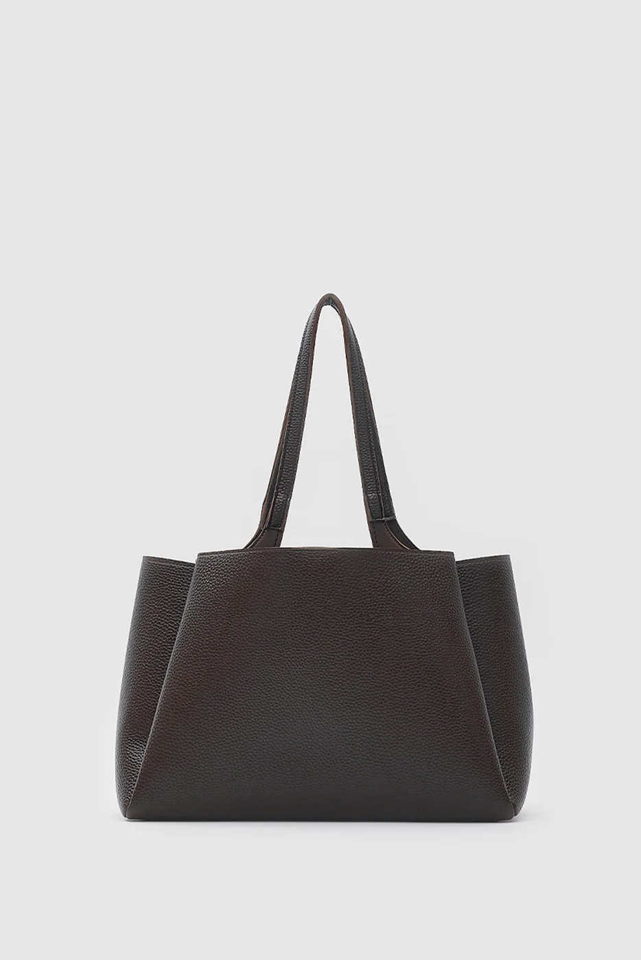 Tote bag for everyday use in dark brown