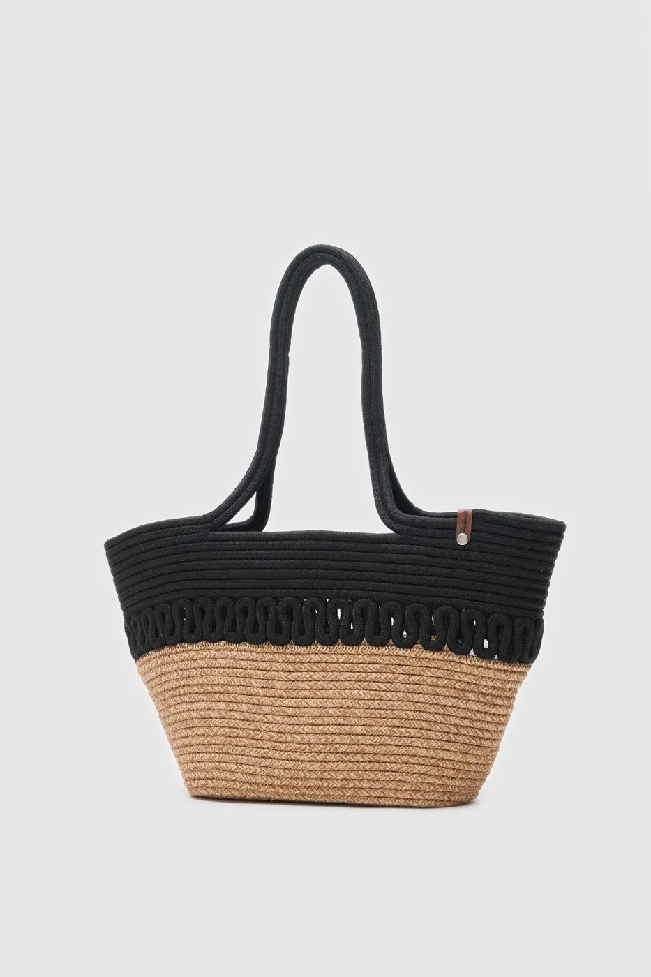 Straw shoulder bag Straw shoulder bag in black