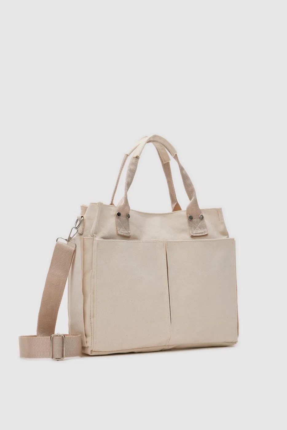 Canvas shoulder bag for stylish women in cream