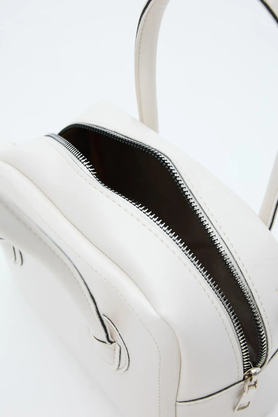 Faux leather crossbody bag Faux leather crossbody bag in cream