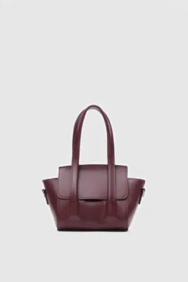 faux leather crossbody bag in burgundy