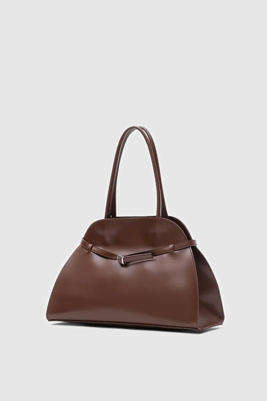 Faux leather shoulder bag Faux leather shoulder bag in hazelnut