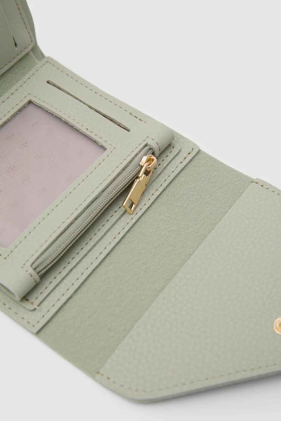 faux leather wallet in mint
