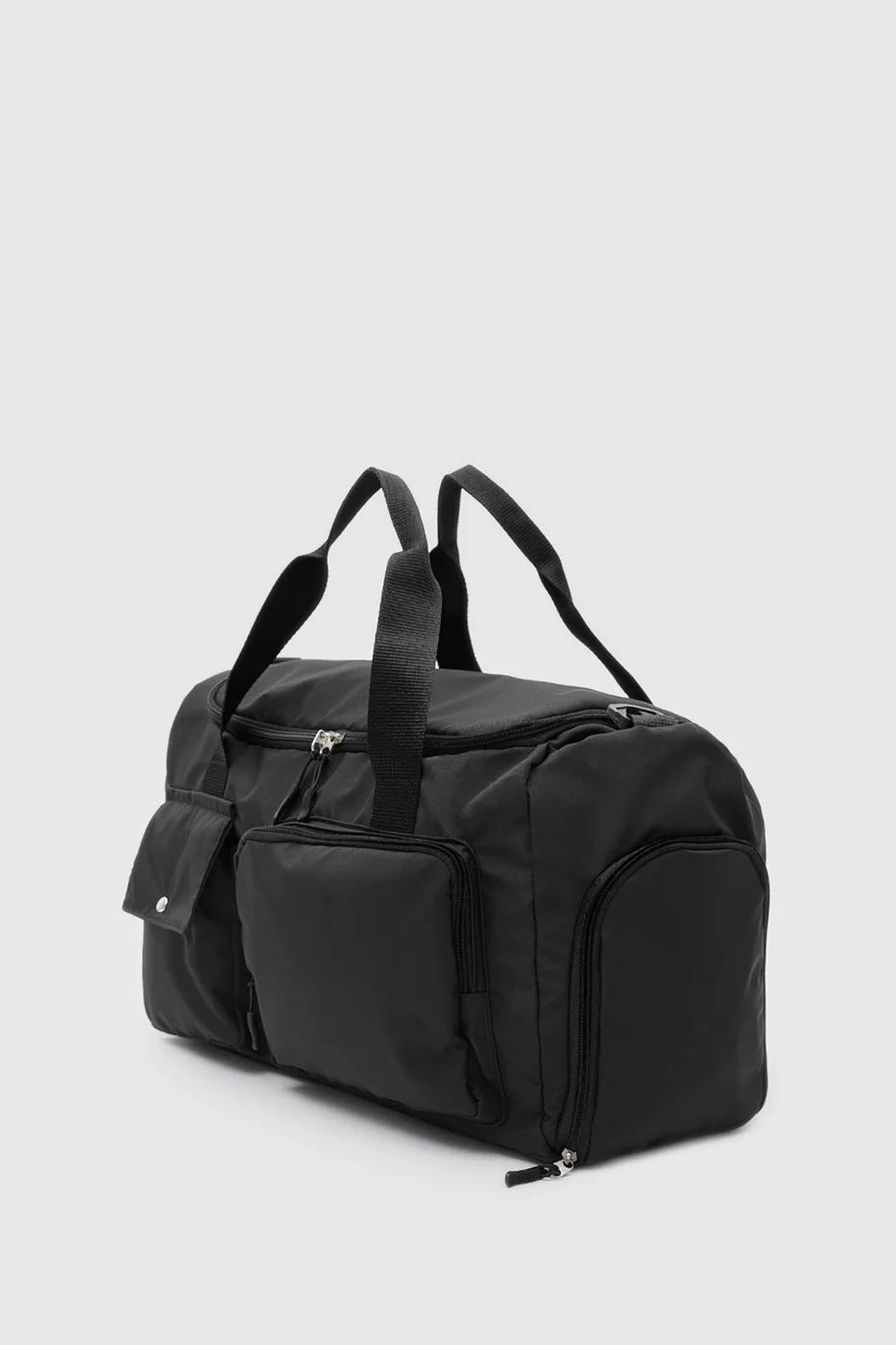 Gym travel bag for active lifestyles in black