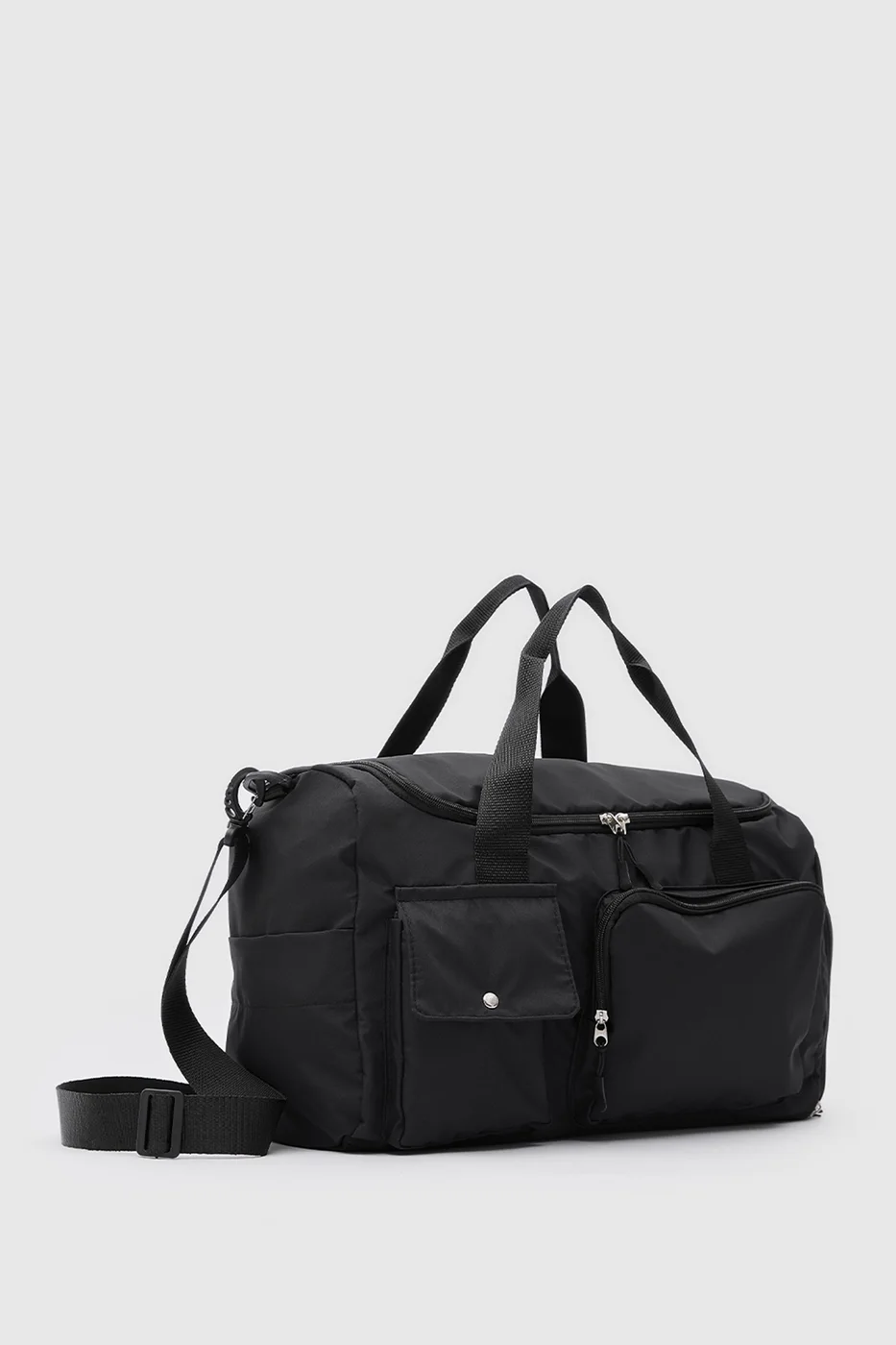 Gym travel bag for active lifestyles in black