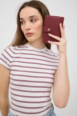 faux leather wallet in burgundy
