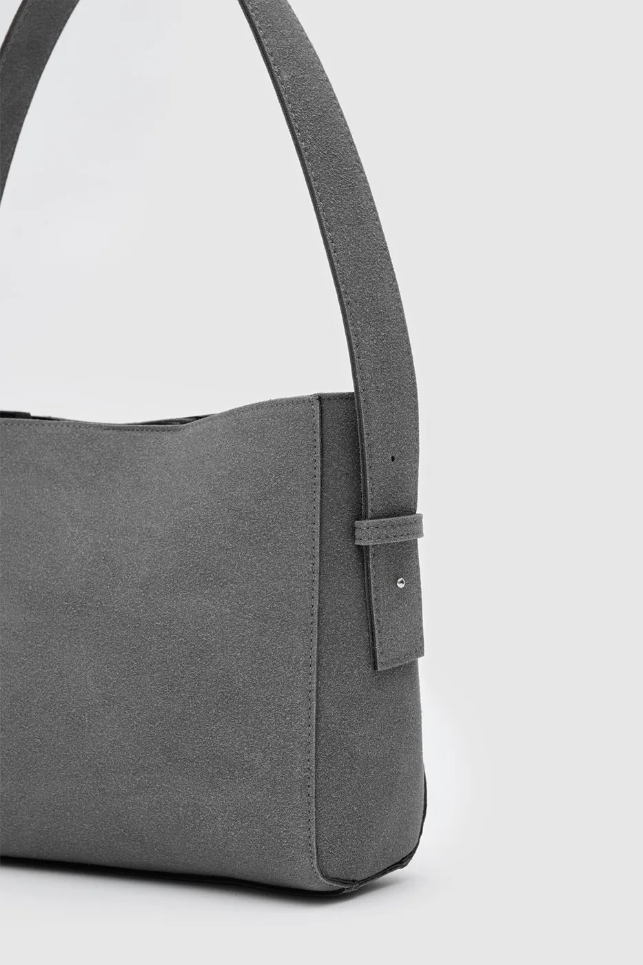 faux suede shoulder bag in anthracite