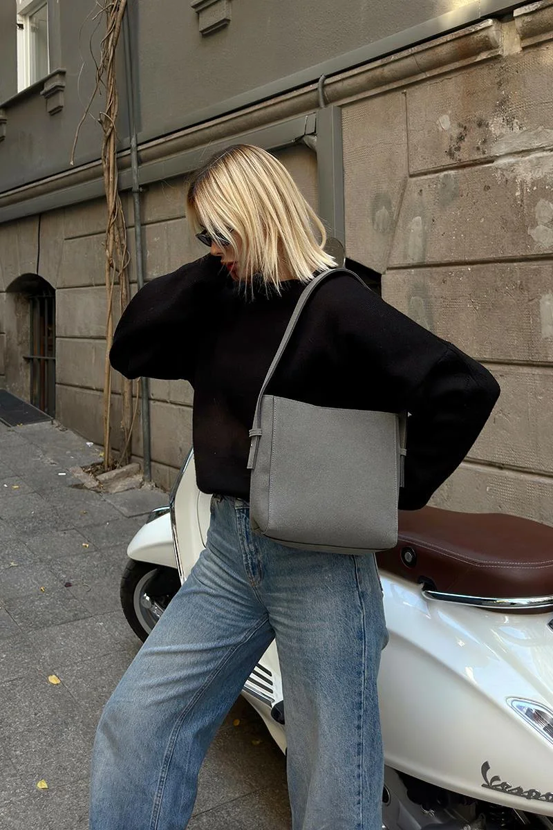 faux suede shoulder bag in anthracite