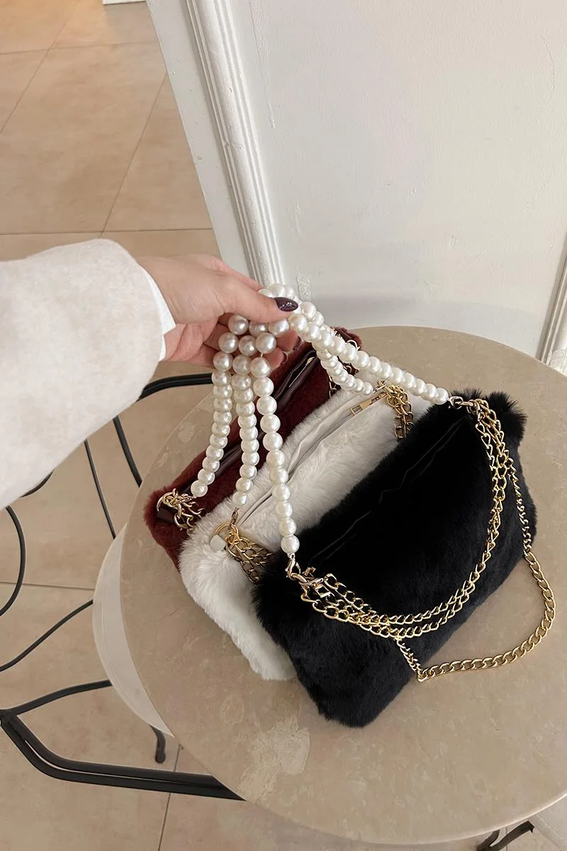 Teddy crossbody bag for stylish outings in burgundy
