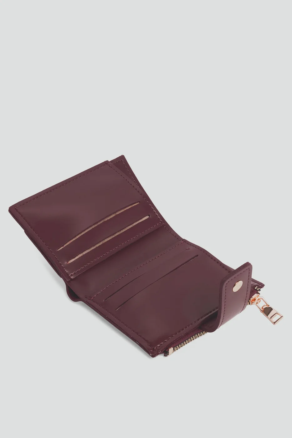 Faux leather wallet for women in burgundy