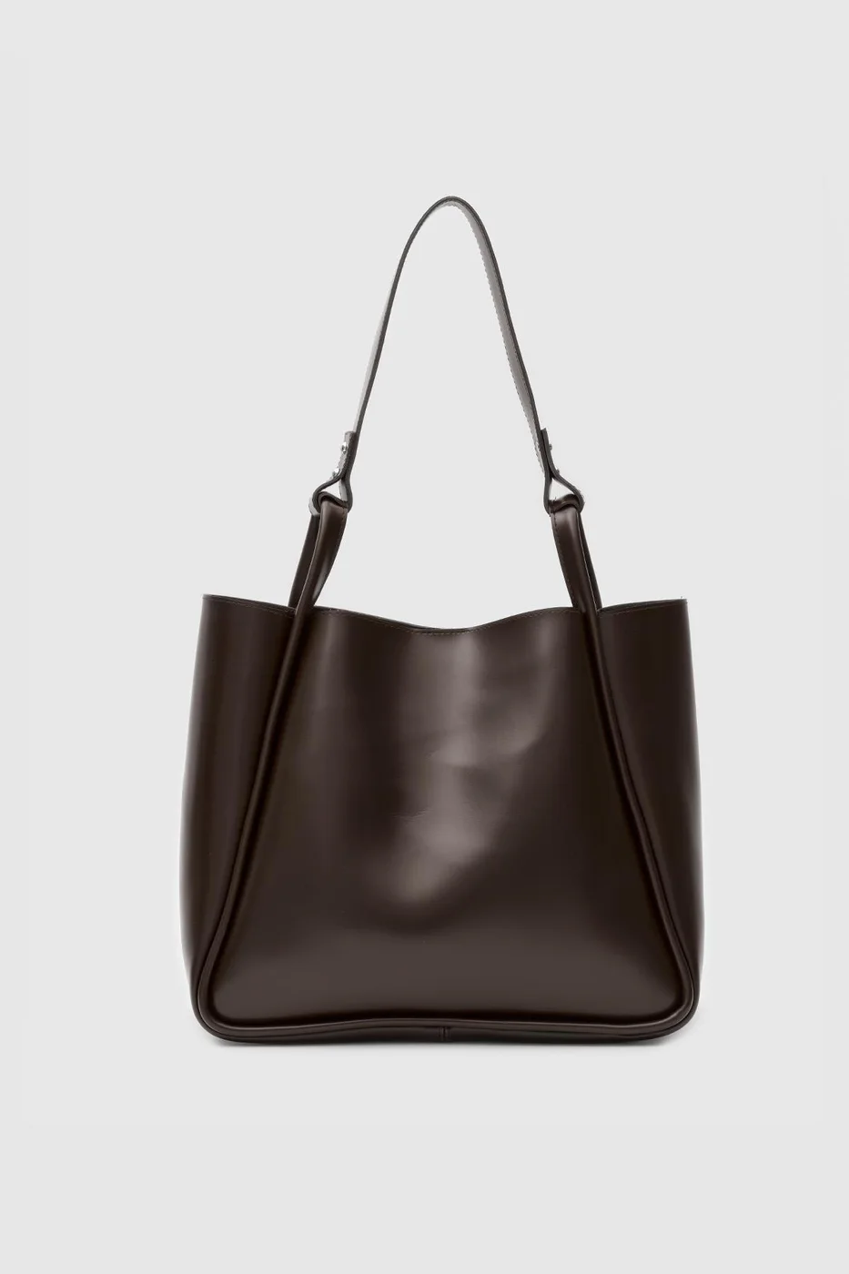faux leather shoulder bag in dark brown