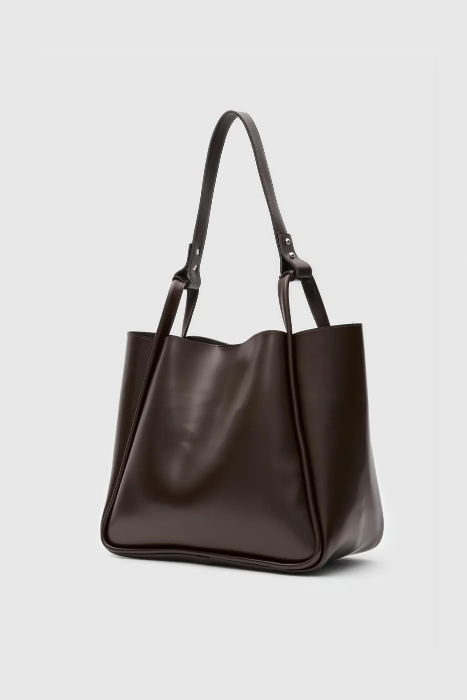 faux leather shoulder bag in dark brown